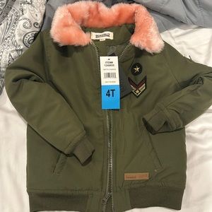 NWT 4T olive green coat with pink faux fur collar.